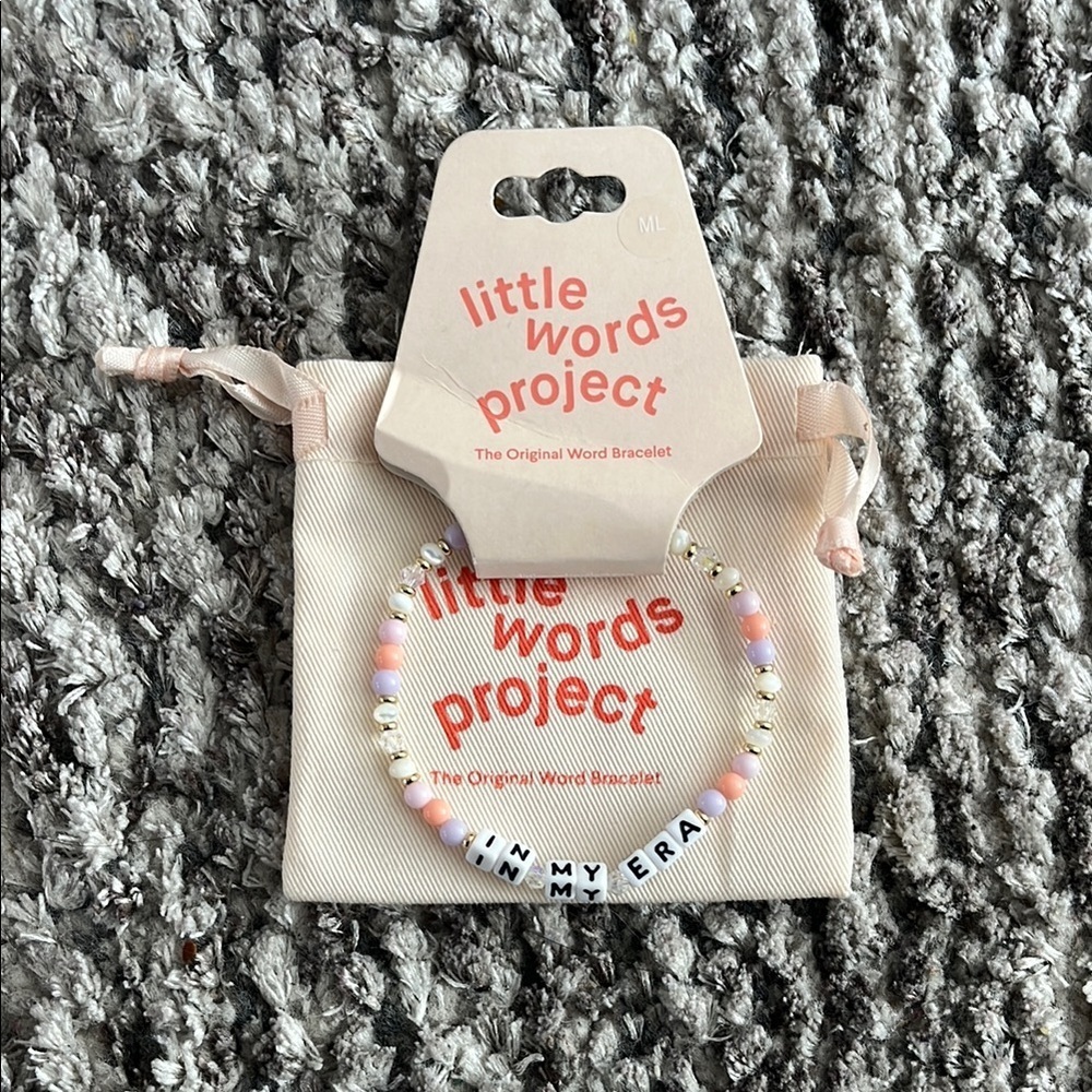 LITTLE WORDS PROJECT in my era bracelet M/L